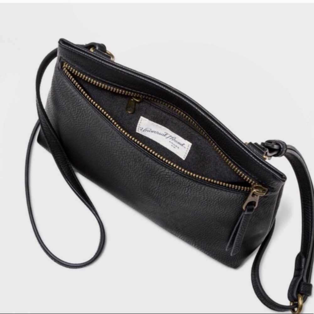 Universal Thread Crossbody - Picture 4 of 7